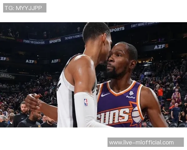 帕金斯称文班亚马是奥尼尔与杜兰特结合的完美产物